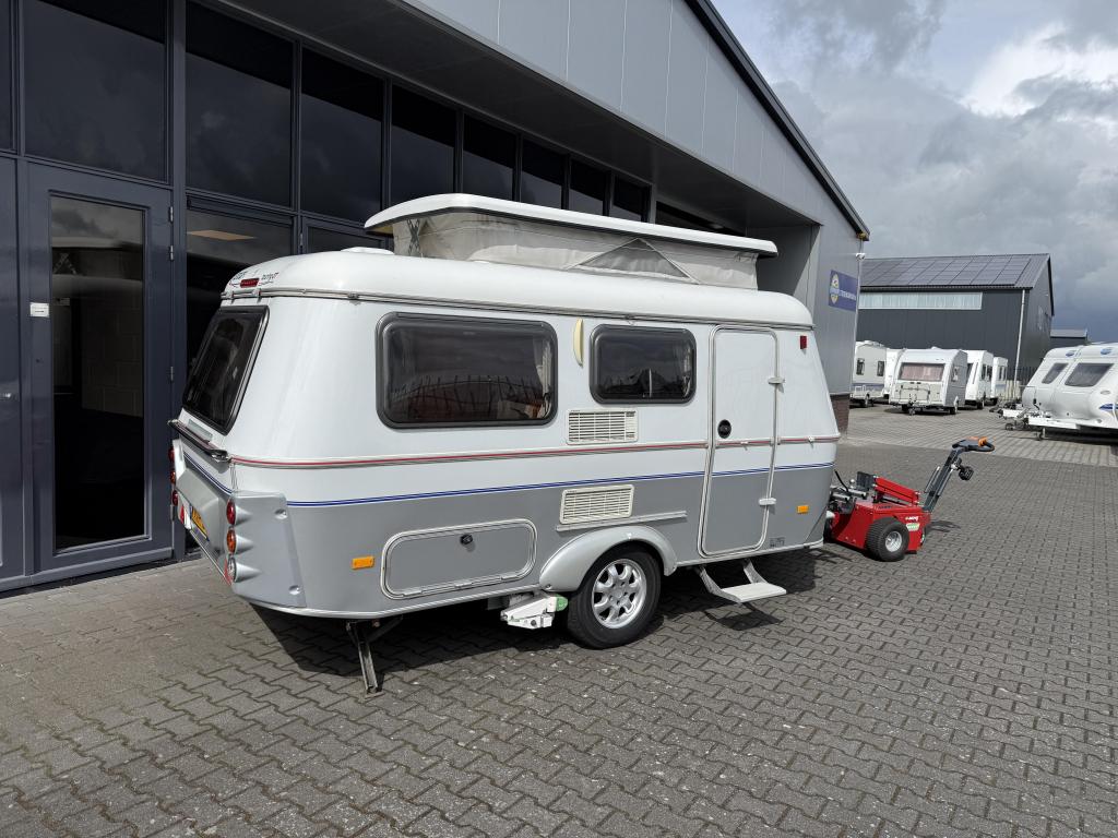 Eriba Touring Triton 430 GT Bed + Zit 730KG Leeg + Bovag2025, Schokbreker, Bedrijf, Treinzit, Tot en met 3