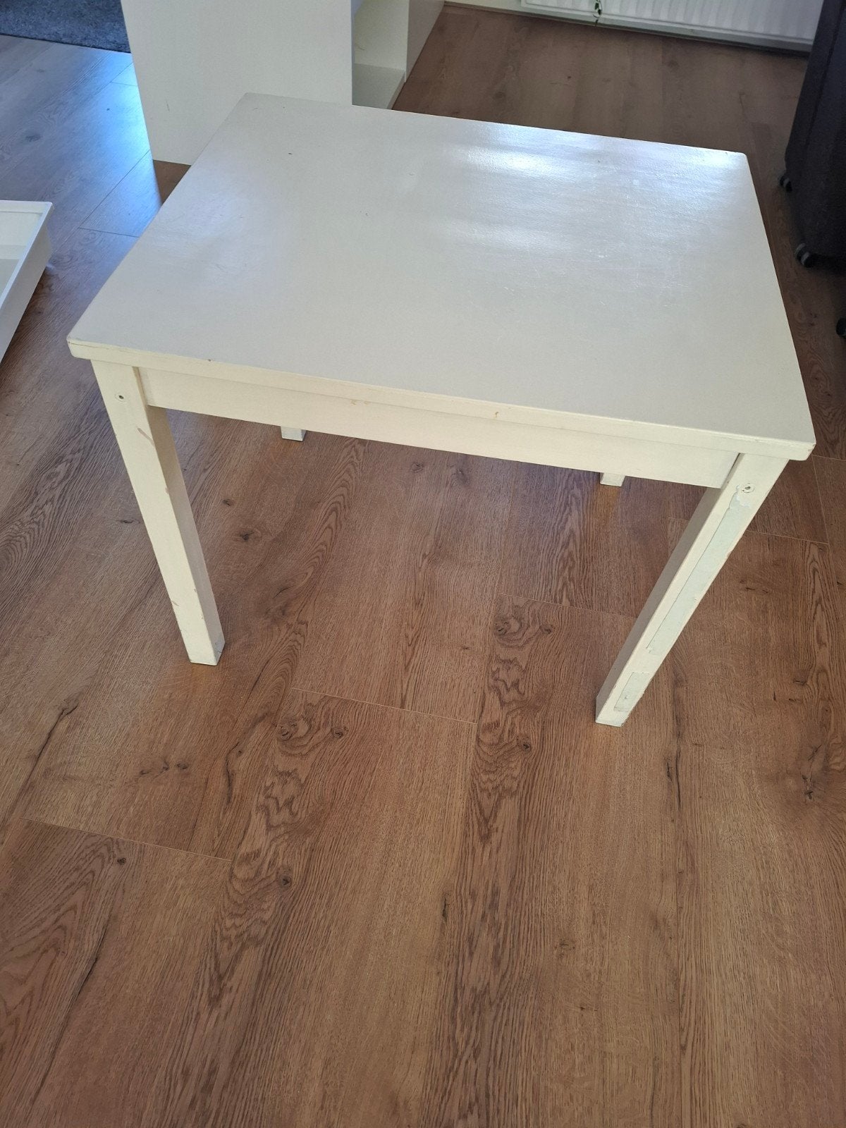 ikea tafeltje roomwit 60x50, Ophalen, Gebruikt, Eenvoudig, functioneel, Vierkant