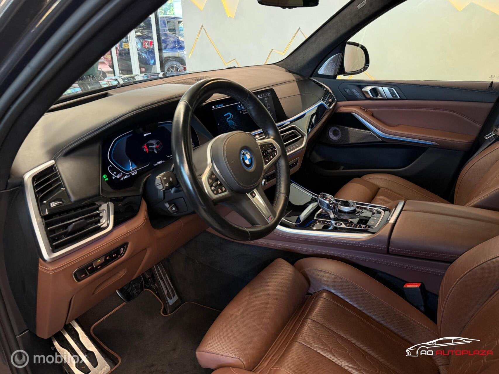 BMW X5 xDrive45e M Sport Panorama/B&W/Alcantara hemel/Vierwi, Auto's, Automaat, Dealer onderhouden, X5, 394 pk