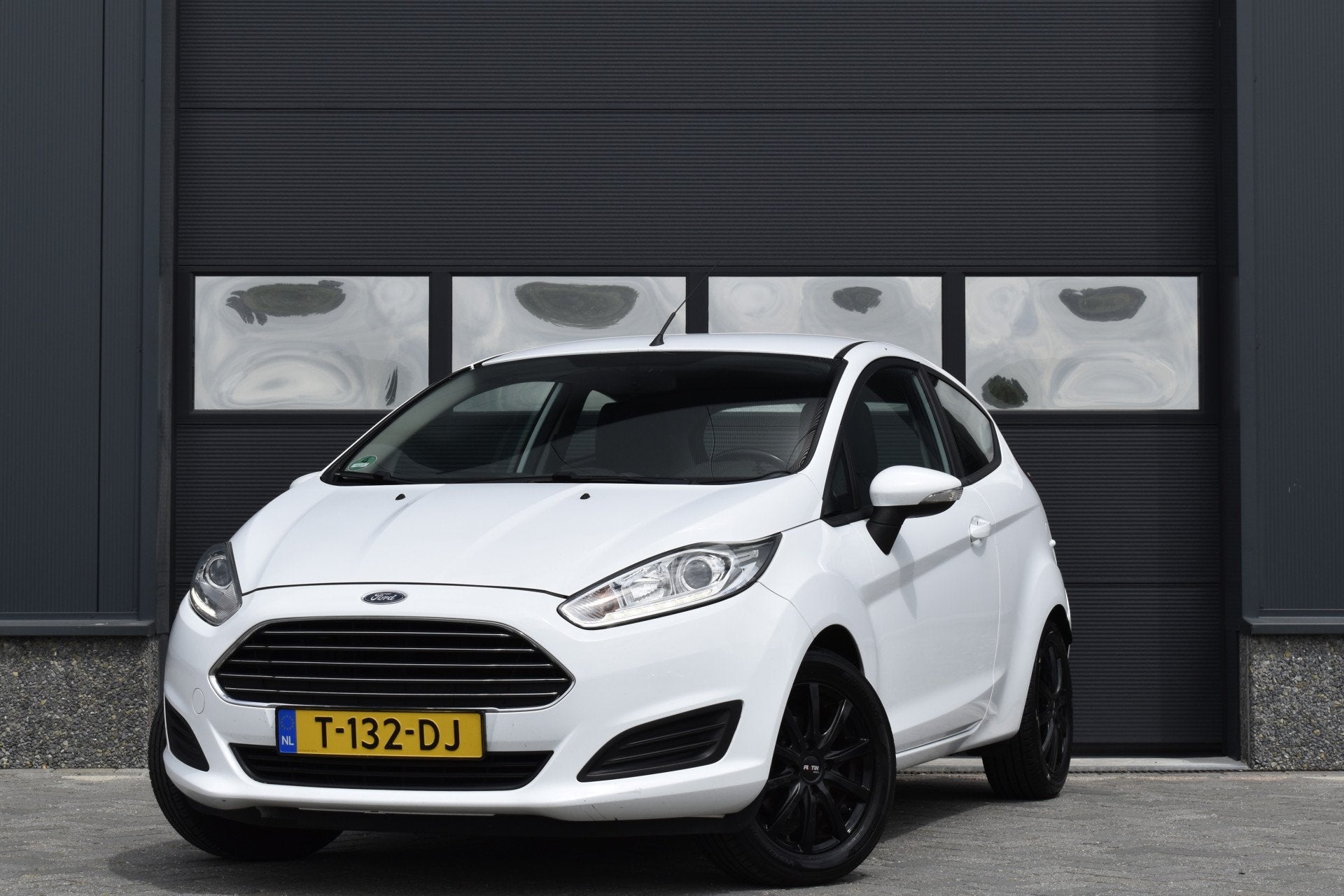 Ford Fiesta 1.25 Airco - Lmv - Radio (bj 2015), Voorwielaandrijving, Gebruikt, 4 cilinders, 60 pk