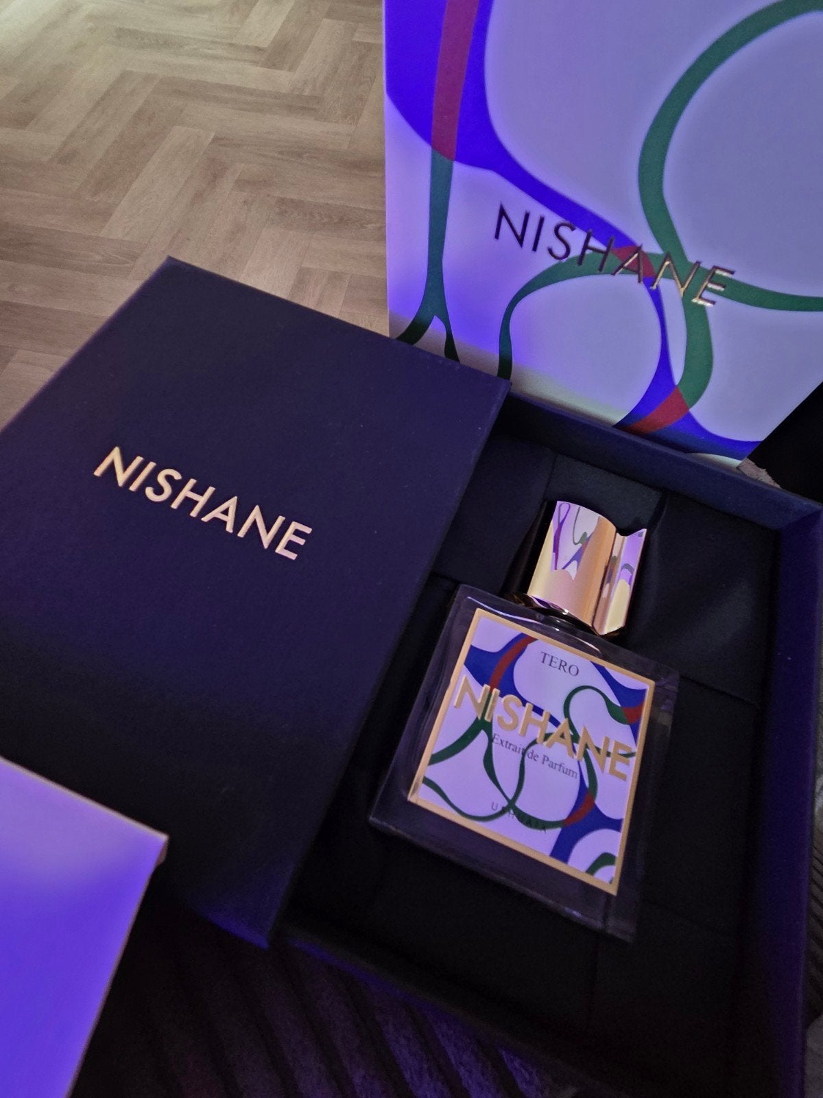 Nishane Tero Extrait de Parfum 50ml - Nieuw in doos, Sieraden, Tassen en Uiterlijk, Ophalen of Verzenden, Zo goed als nieuw