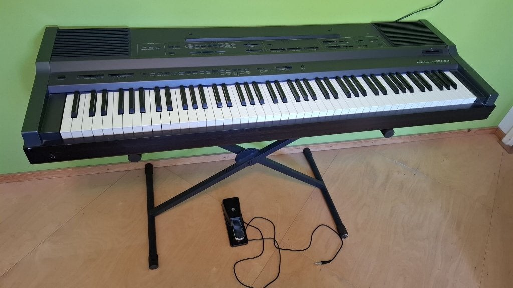 Kawai PV30 Elektronische Piano (88 gewogen toetsen), Gebruikt, 88 toetsen, Met standaard, Ophalen