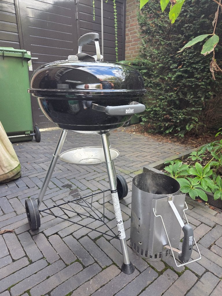 Weber bbq met briketten brander, Ophalen, Gebruikt, Weber