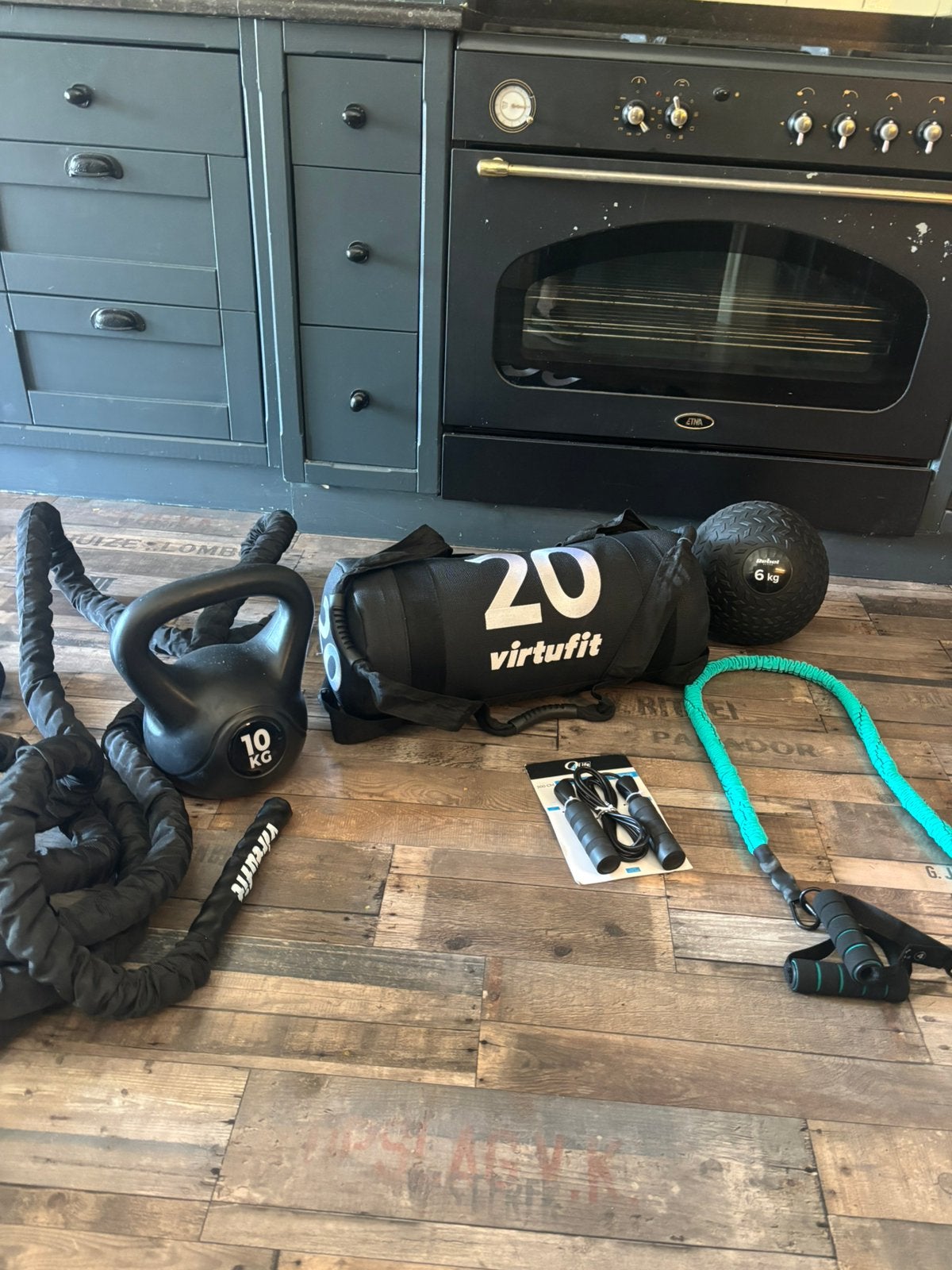 PT starter pakket alles 4x Powerbag Kettlebell Ball Rope ect, Ophalen, Nieuw, Kettlebell