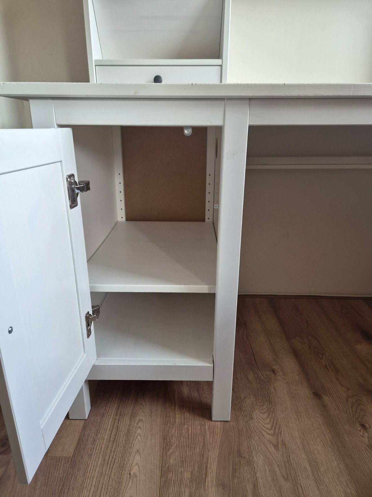Foto 4 van Bureau Hemnes Ikea, met opzetstuk