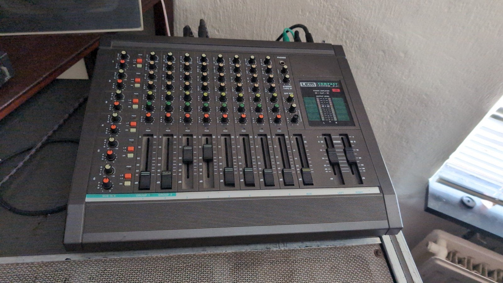 LEM compact System 8-6 mengpaneel power mixer, Muziek en Instrumenten, Ophalen, Gebruikt, 10 tot 20 kanalen