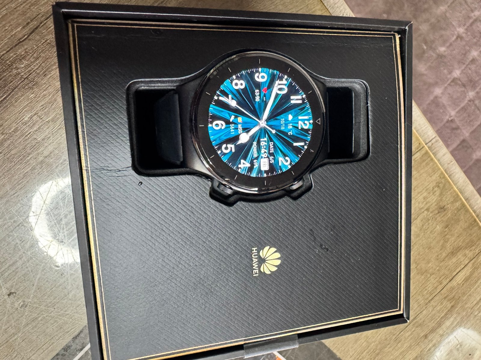 Huawei Watch GT 2 Pro | Nieuwstaat | Complete doos, Zwart, Ophalen of Verzenden, Zo goed als nieuw, Conditie