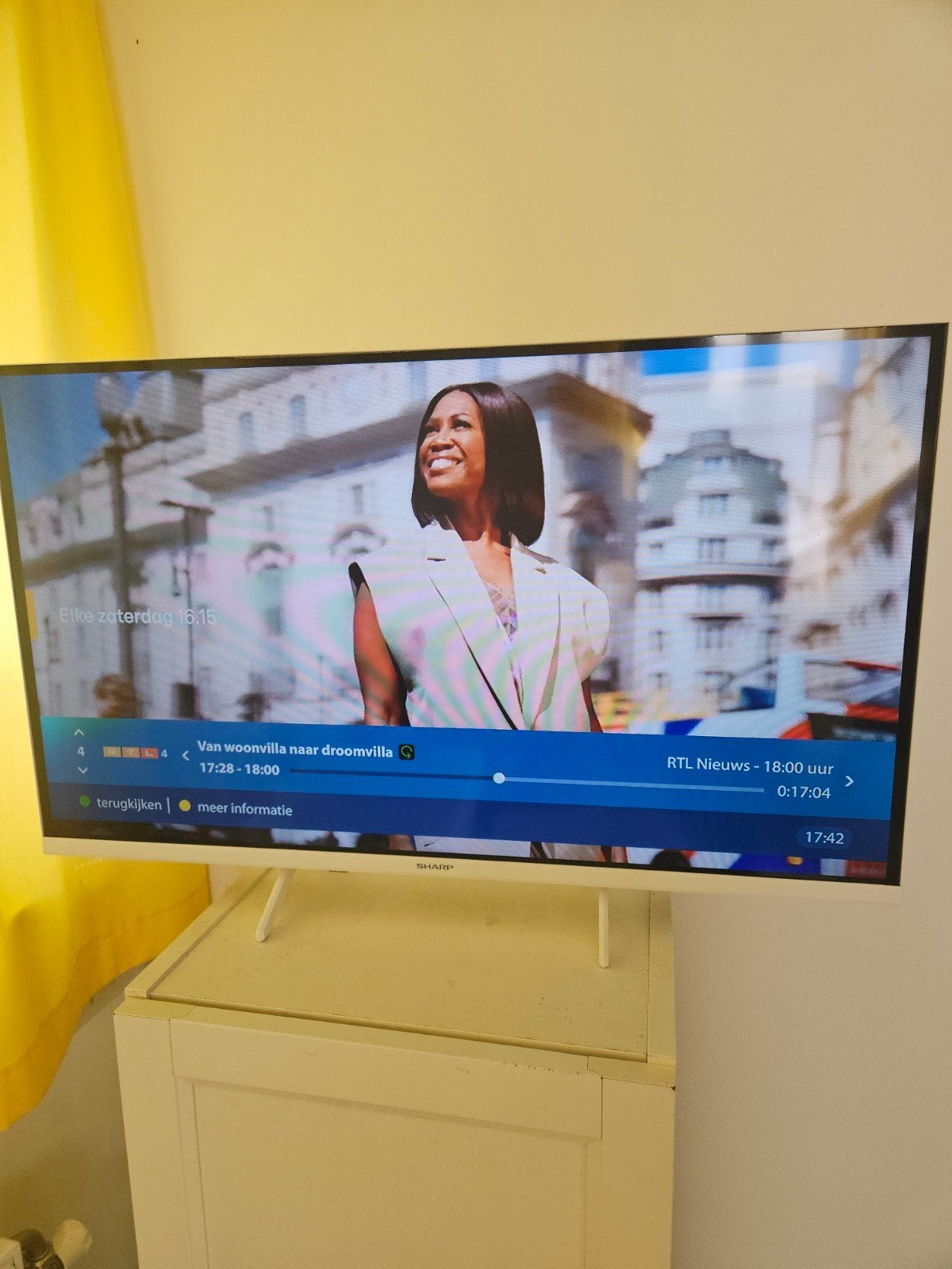 Sharp 32 inch Smart TV LED Full HD (32FH2EW), Audio, Tv en Foto, Televisies, Ophalen, LED, 50 Hz, 80 tot 100 cm