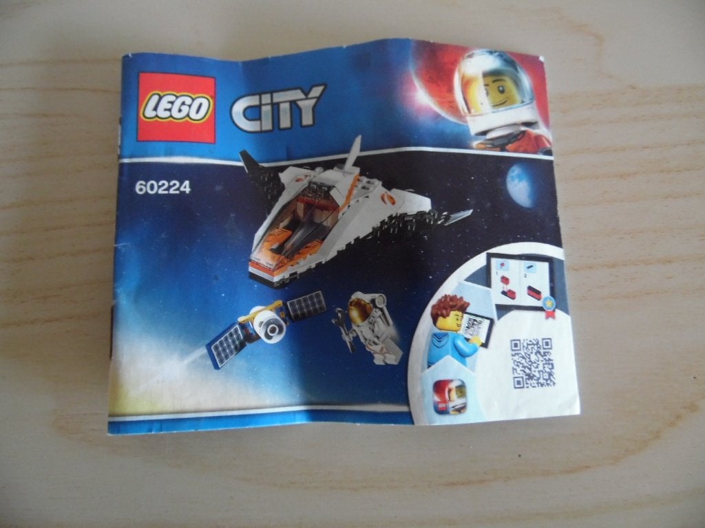 Lego City 60224 Ruimte Shuttle met Astronaut en Satelliet, Kinderen en Baby's, Speelgoed | Duplo en Lego, Compleet, City, Lego
