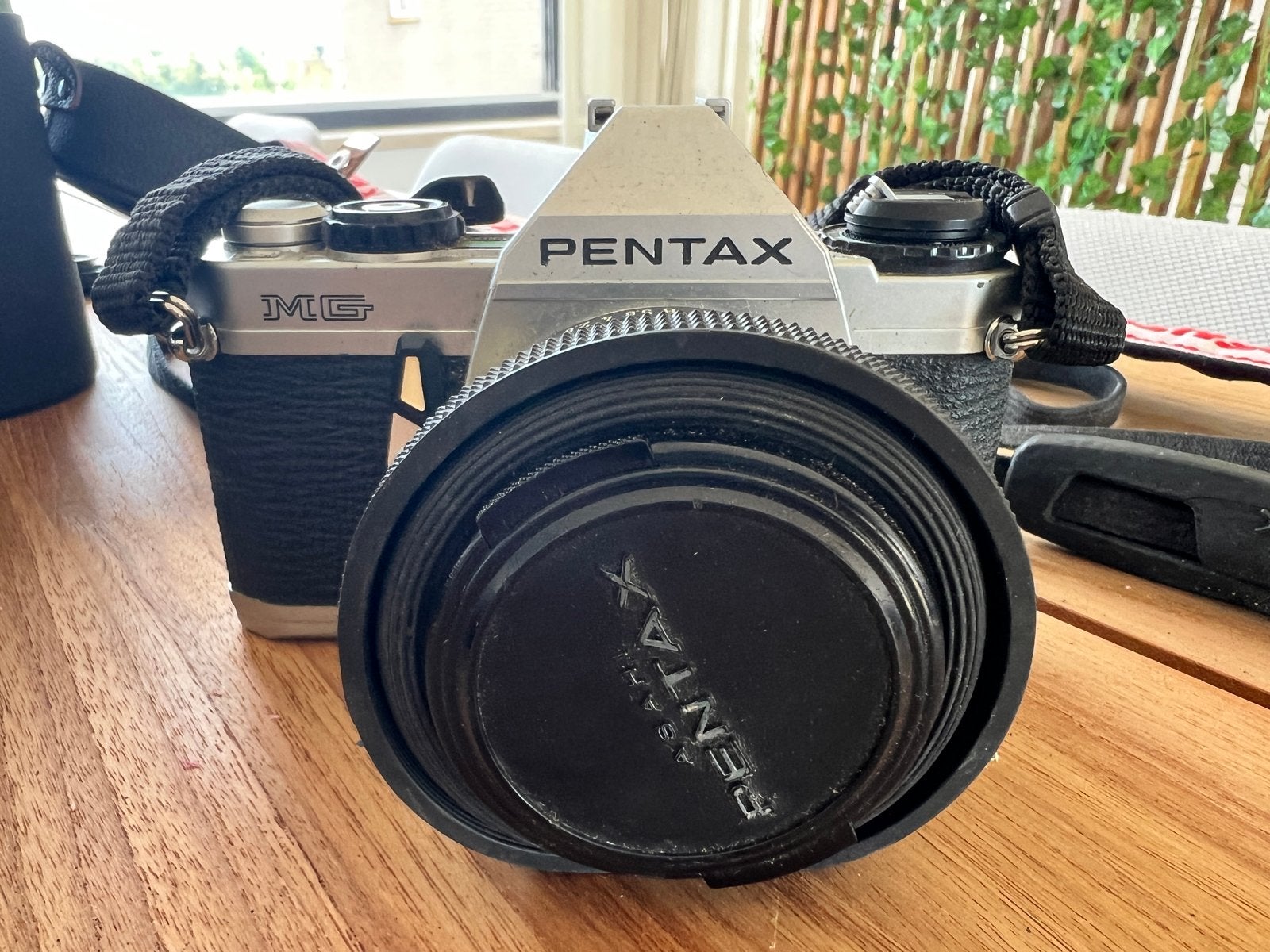 Pentax MG spiegelreflexcamera met accessoires, Ophalen, Gebruikt, Spiegelreflex, Pentax