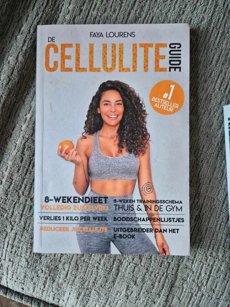 Faya Lourens de cellulite Guide, Gelezen, Dieet en Voeding, Ophalen of Verzenden, Fajah Lourens