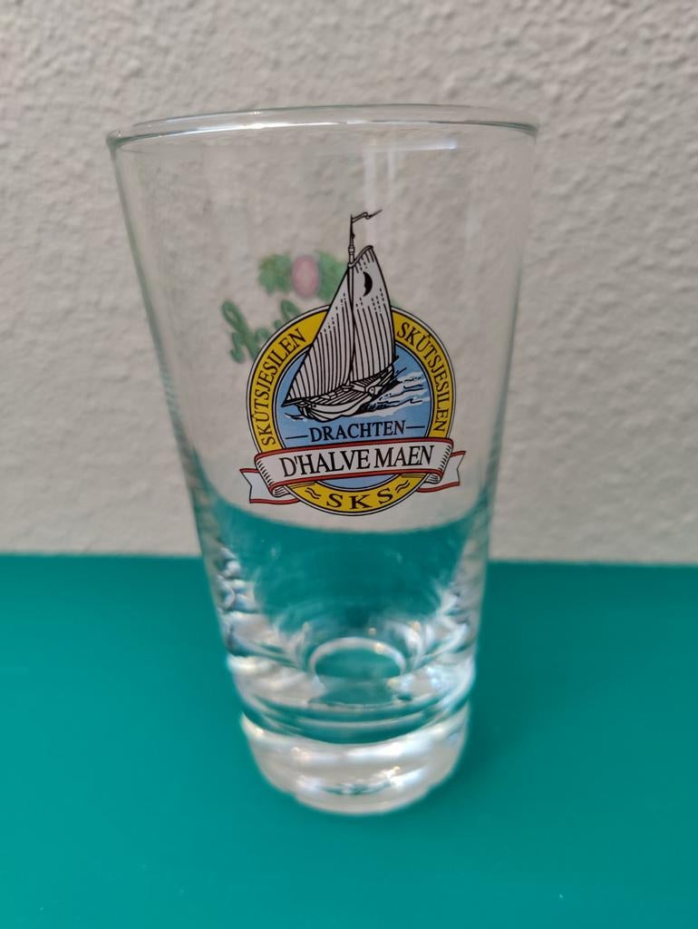 Prachtige Grolsch bierglas, skûtsjesilen Drachten 🍺, Verzenden, Zo goed als nieuw, Glas of Glazen, Grolsch