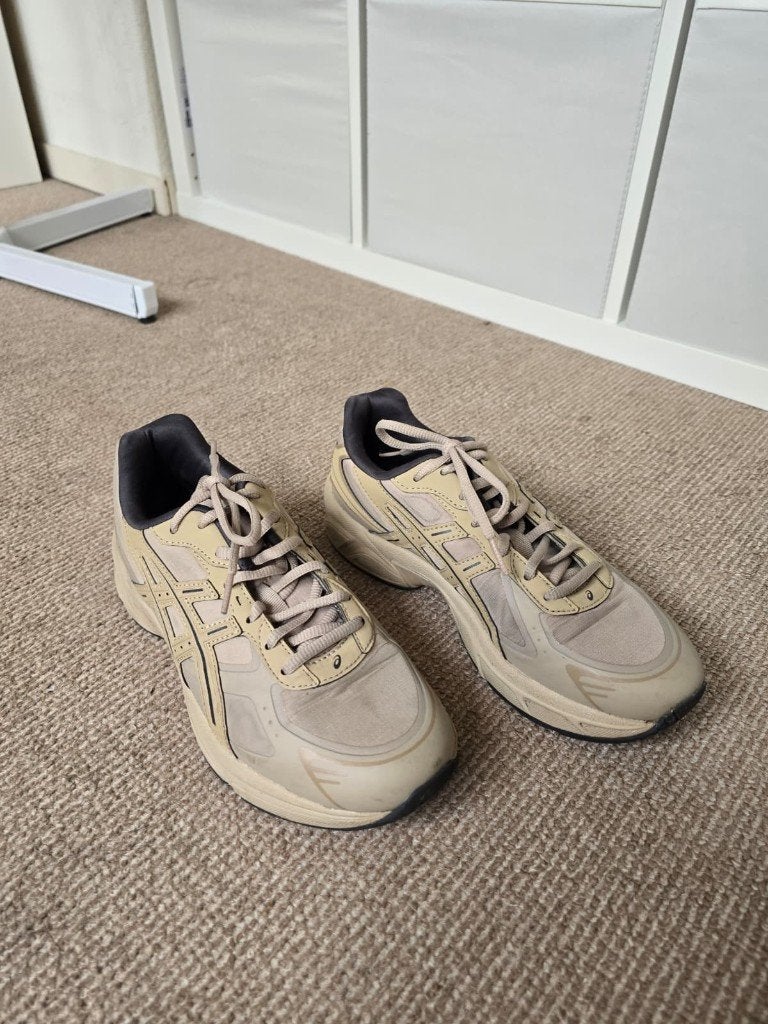 ASICS GEL-1130 Brown, Ophalen, Bruin, Sneakers of Gympen, Gedragen