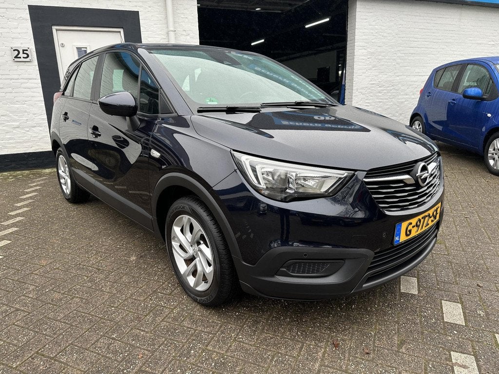 Opel Crossland X 1.2 Innovation /Airco/Lm velgen/All season, Voorwielaandrijving, Gebruikt, 1199 cc, 49 €/maand