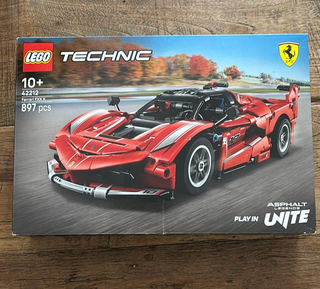 Lego Technic Ferrari FXX K (42212) - Nieuw in doos, Ophalen of Verzenden, Nieuw