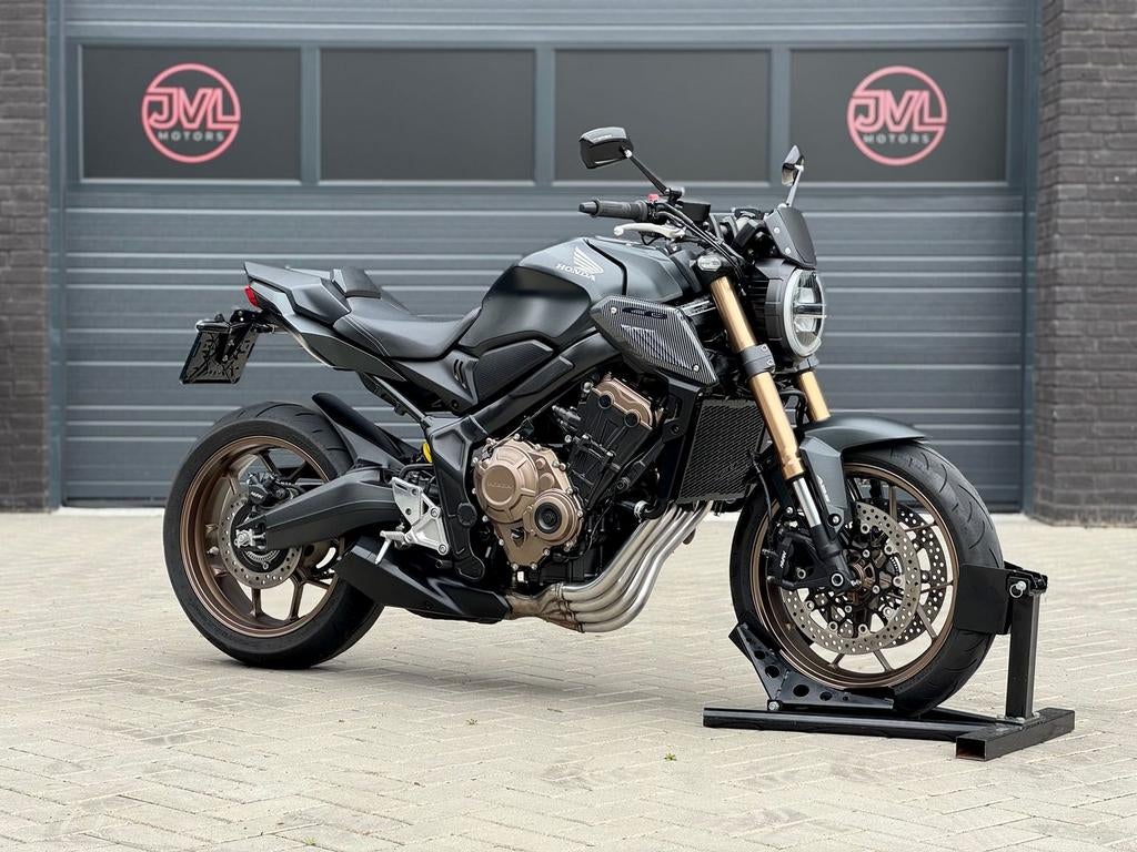 Honda CB 650 R ABS TC Matt | Carbon cb650 cb650r bj.2021, HONDA, 4 cilinders, 649 cc, Bedrijf