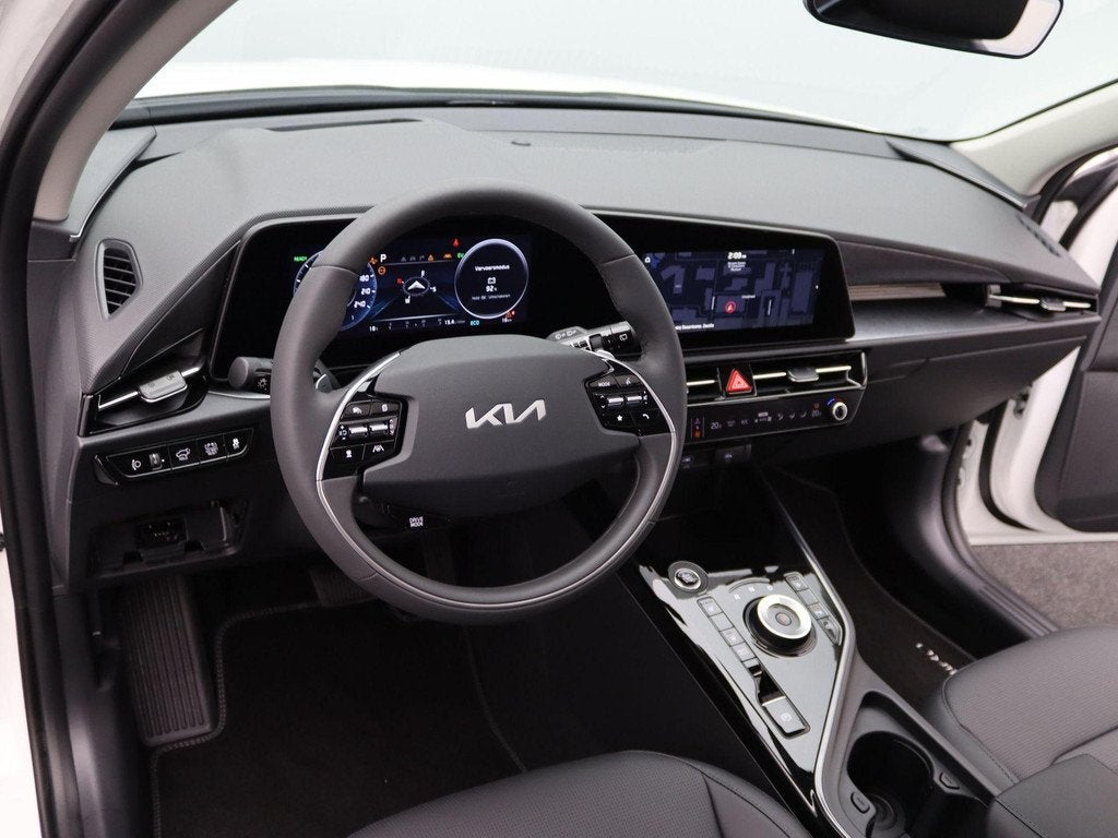 Kia Niro 1.6 GDi Hybrid DynamicPlusLine Leder | Stoelverwarm, Auto's, Kia, Wit, Bedrijf, SUV of Terreinwagen, Automatische klimaatregeling