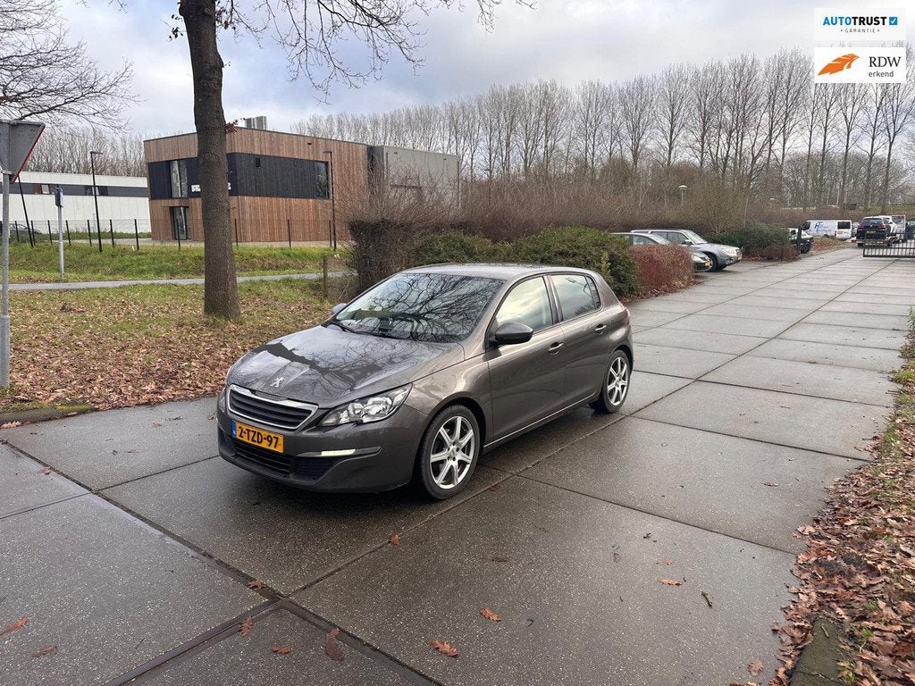 Peugeot 308 1.6 BlueHDi Blue Lease Clima.Navi, Voorwielaandrijving, 1160 kg, Gebruikt, Euro 6