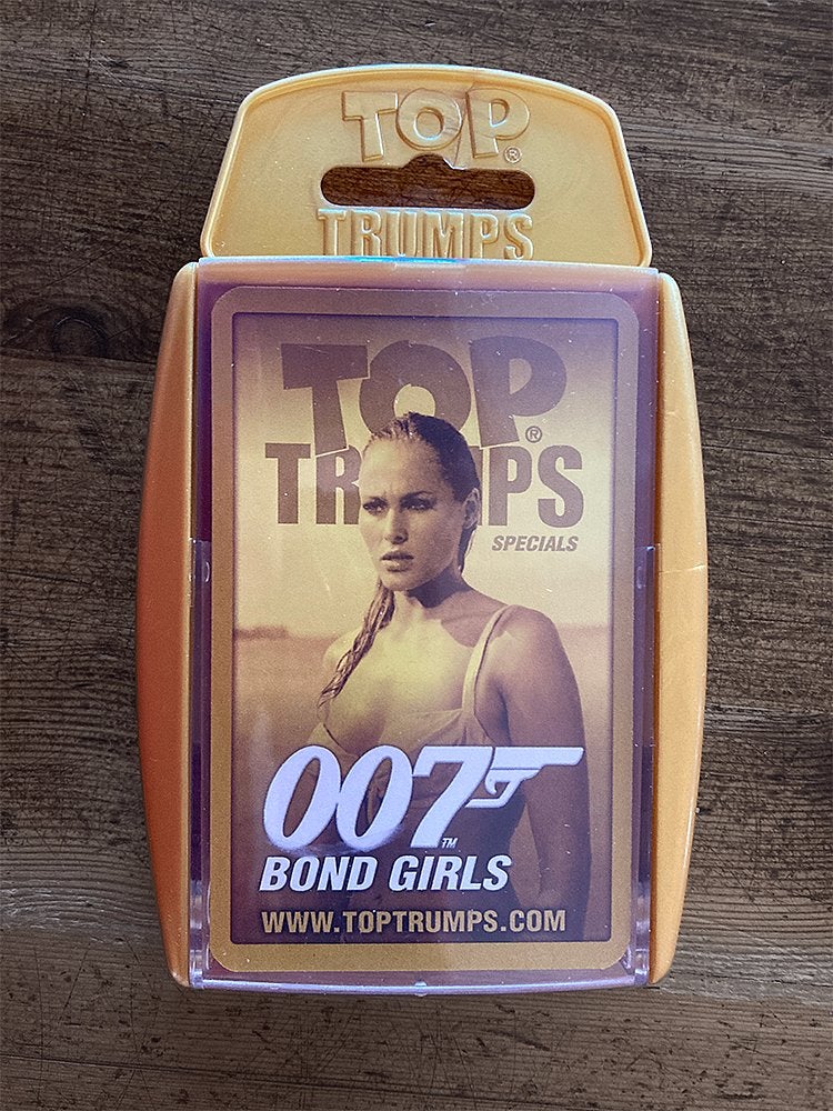 Top Trumps Bond Girls Card Game, Ophalen of Verzenden, Nieuw, Speeldeck