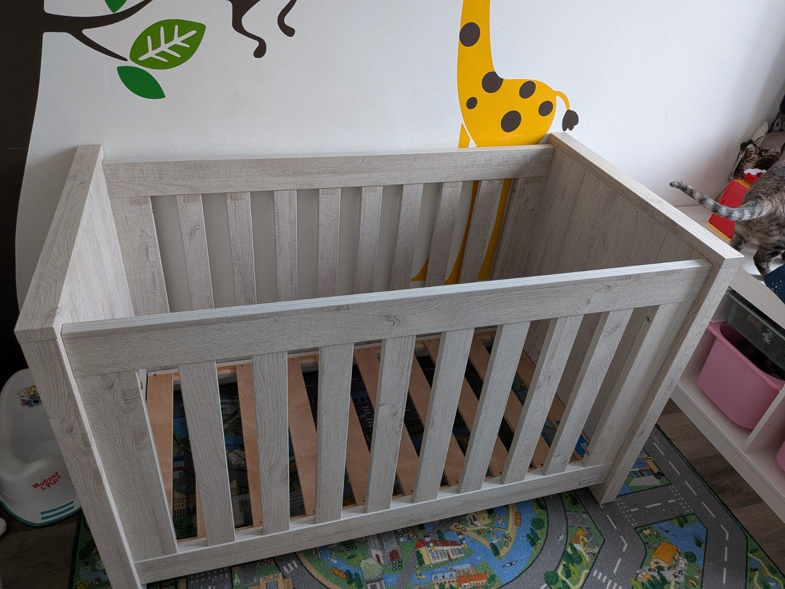Interbaby Ledikant met AeroSleep Matras en 2 hoeslakentjes, Ophalen, Gebruikt, Ledikant