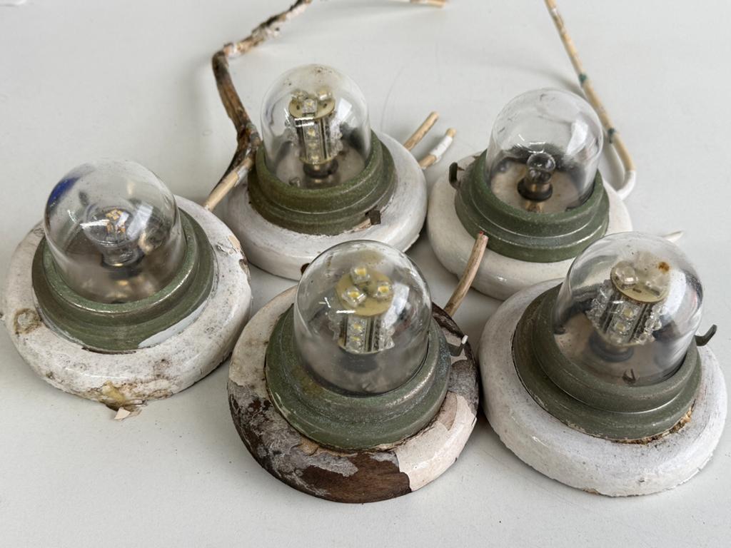 5 x bronzen lampje / kajuitlamp, Watersport en Boten, Ophalen of Verzenden, Gebruikt