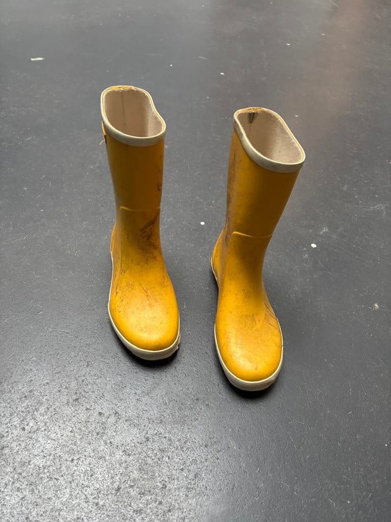 Regenlaarzen maat 35 geel, Kinderen en Baby's, Kinderkleding | Schoenen en Sokken, Ophalen, Gebruikt, Jongen of Meisje, Laarzen