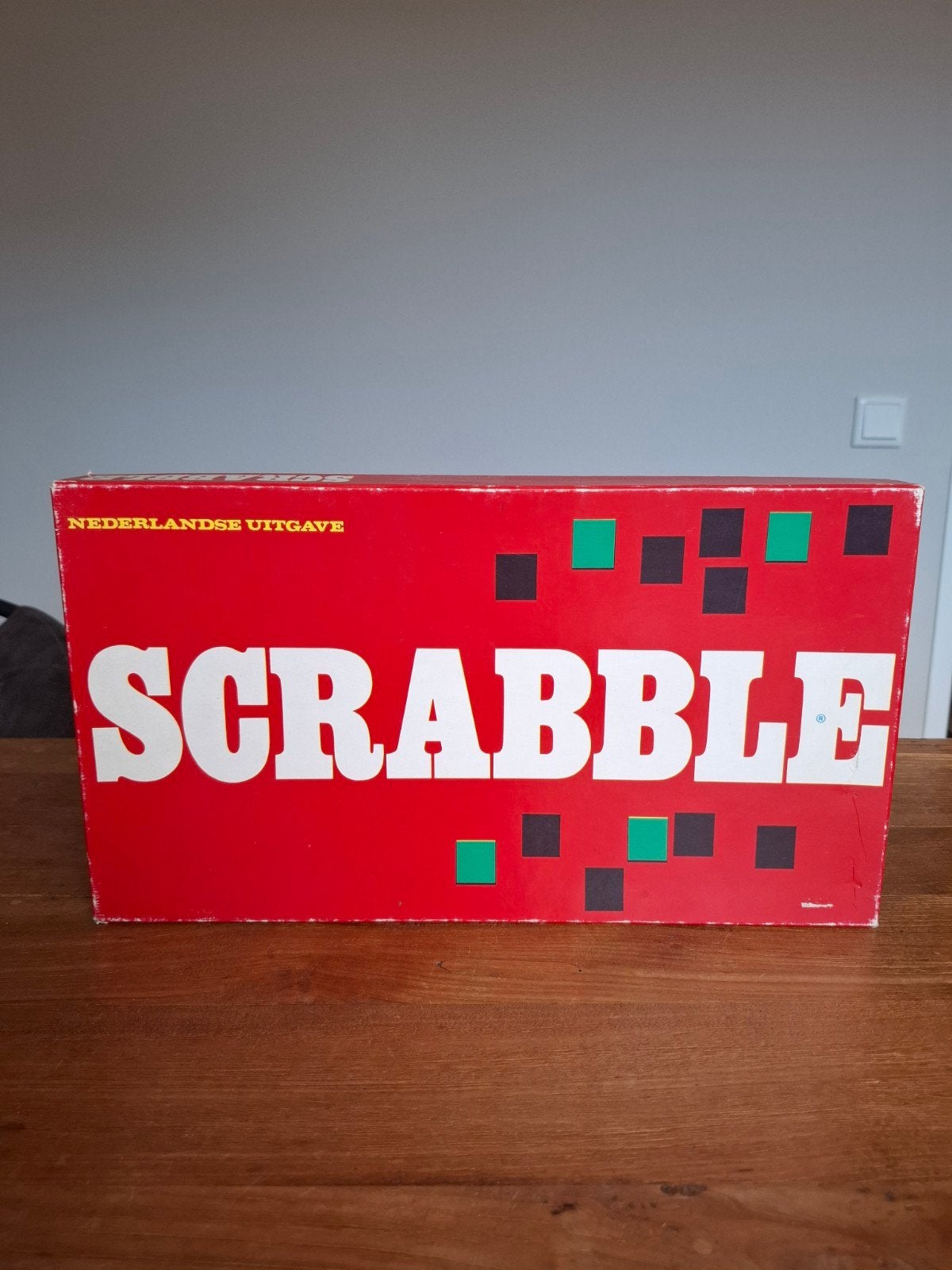 Scrabble Nederlandse Uitgave - Vintage Bordspel, Drie of vier spelers, Ophalen of Verzenden, Gebruikt, Jumbo
