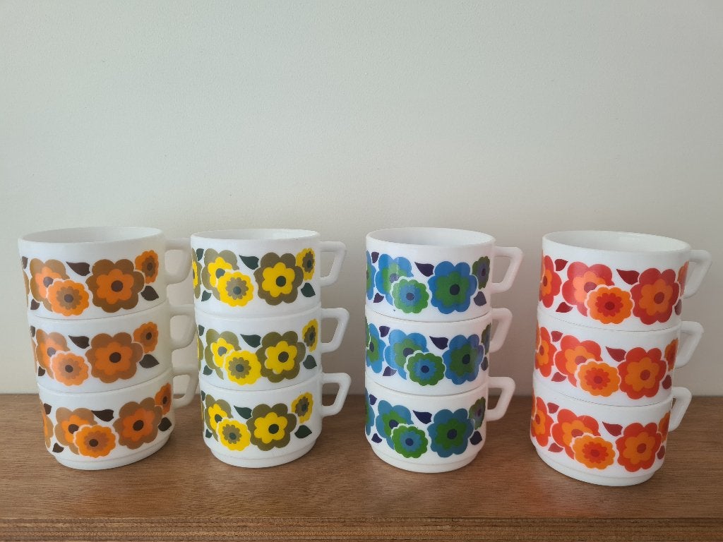 vintage Arcopal France tea cups, Ophalen, Glas of Glazen, Gebruikt, Overige merken