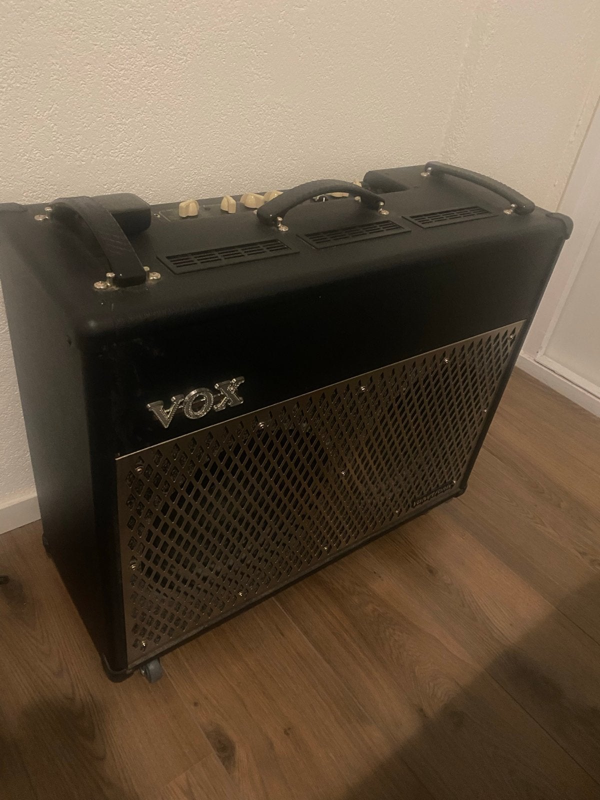 Vox VT100X Gitaarversterker, Ophalen, Gebruikt, Gitaar, 100 watt of meer