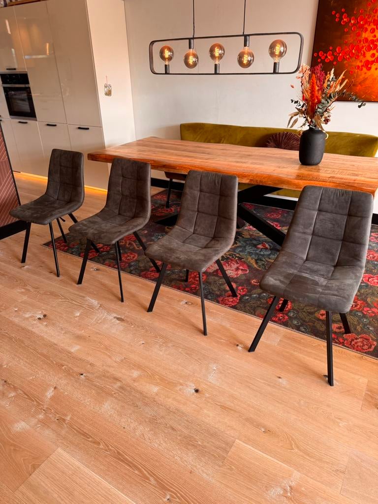 Eetkamerstoelen 4 of 8 Velvet bruin, Ophalen of Verzenden, Zo goed als nieuw, Vier, Stof
