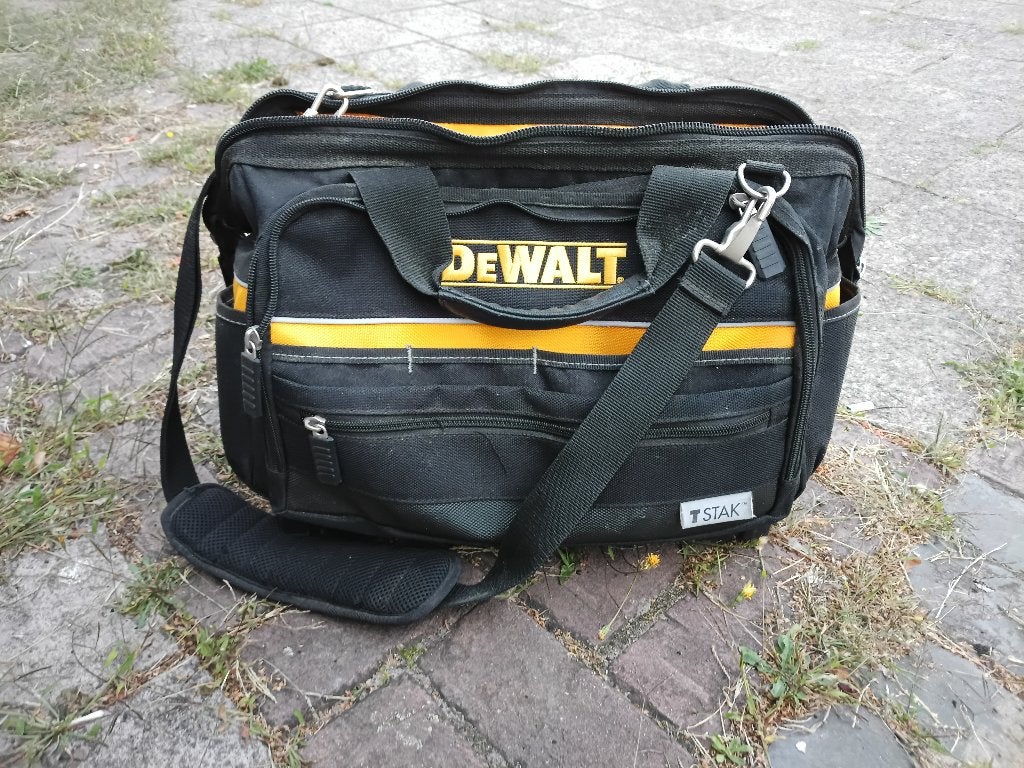 Tas Dewalt, Ophalen, Zo goed als nieuw