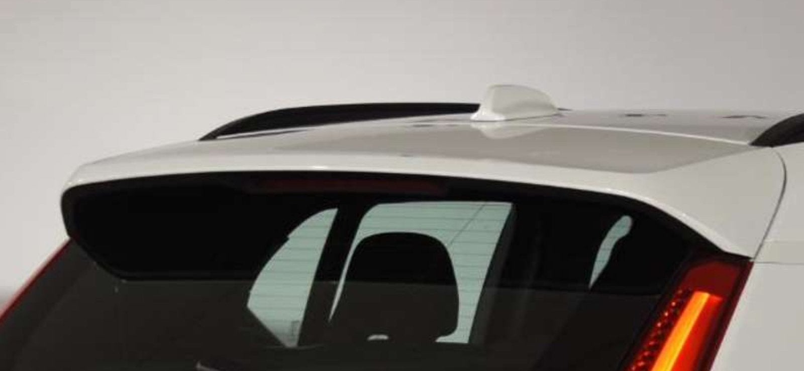 TE KOOP: Dakspoiler Achterklepspoiler Volvo XC40 EX40 wit, Auto-onderdelen, Ophalen
