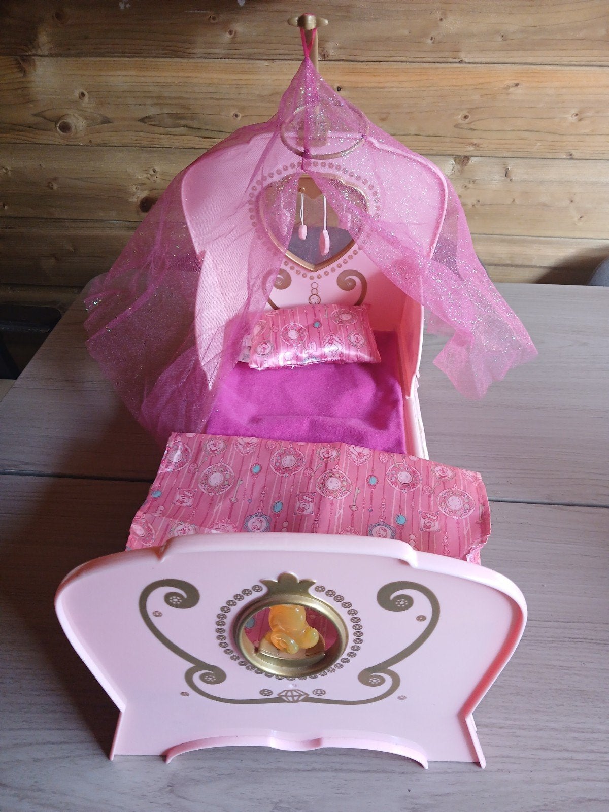 Baby birn Roze poppenbedje met hemeltje en dekentjes, Ophalen of Verzenden, Babypop