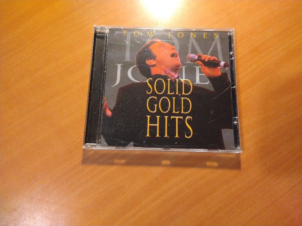 CD Tom Jones – Solid Gold Hits, Ophalen of Verzenden, Zo goed als nieuw