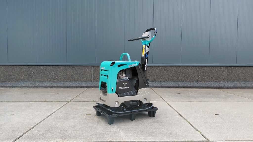 Mikasa Trilplaat MVH 209, Zakelijke goederen, Machines en Bouw | Overig