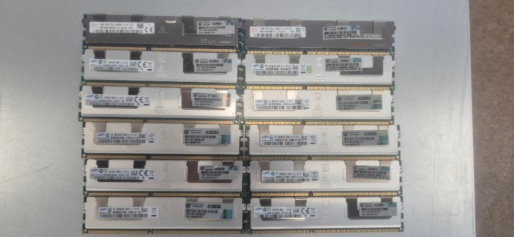 8x 16GB PC3 8500R, Computers en Software, RAM geheugen, Gebruikt, Server, DDR3, Ophalen of Verzenden