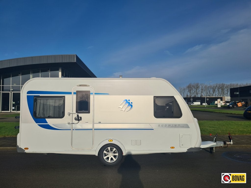Knaus Sudwind Silver Selection 450 FU, Caravans en Kamperen, Rondzit, Bedrijf, Overige typen, 4 tot 5 meter