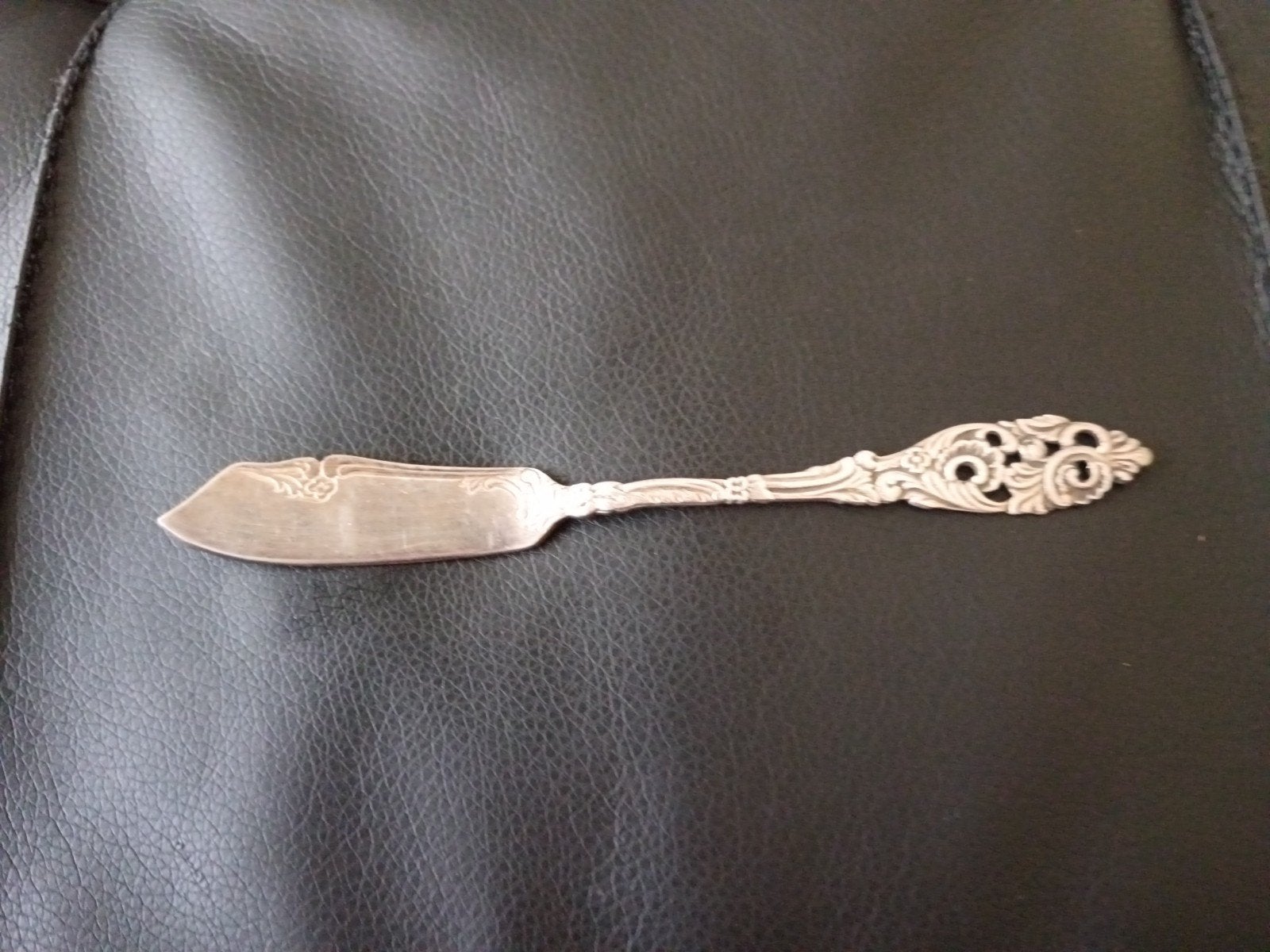 Van gero Zilvium 90 model 635 Oud Hollands Kaasmesje, Antiek en Kunst, Ophalen of Verzenden