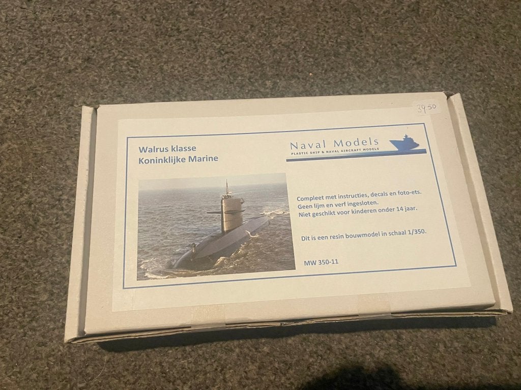 Naval models onderzeeboot Walrus-klasse  MW 350-11., Hobby en Vrije tijd, Modelbouw | Boten en Schepen, Verzenden, Zo goed als nieuw