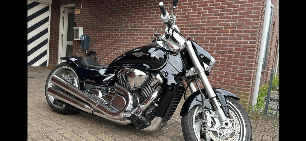 Suzuki intruder m1800r / vzr1800 / boulevard m109r, 2 cilinders, Sportuitlaat, Particulier, Meer dan 35 kW