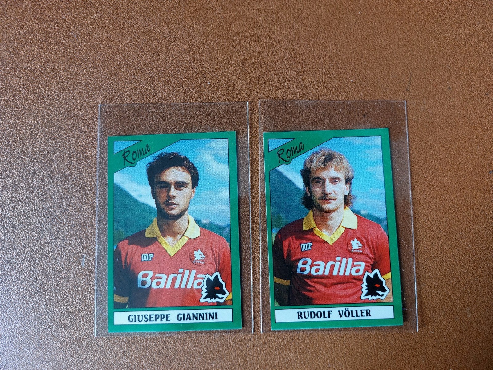 panini calciatori 1987 voller en giannini as roma, Verzamelen, Ophalen of Verzenden, Zo goed als nieuw, Buitenlandse clubs, Poster, Plaatje of Sticker