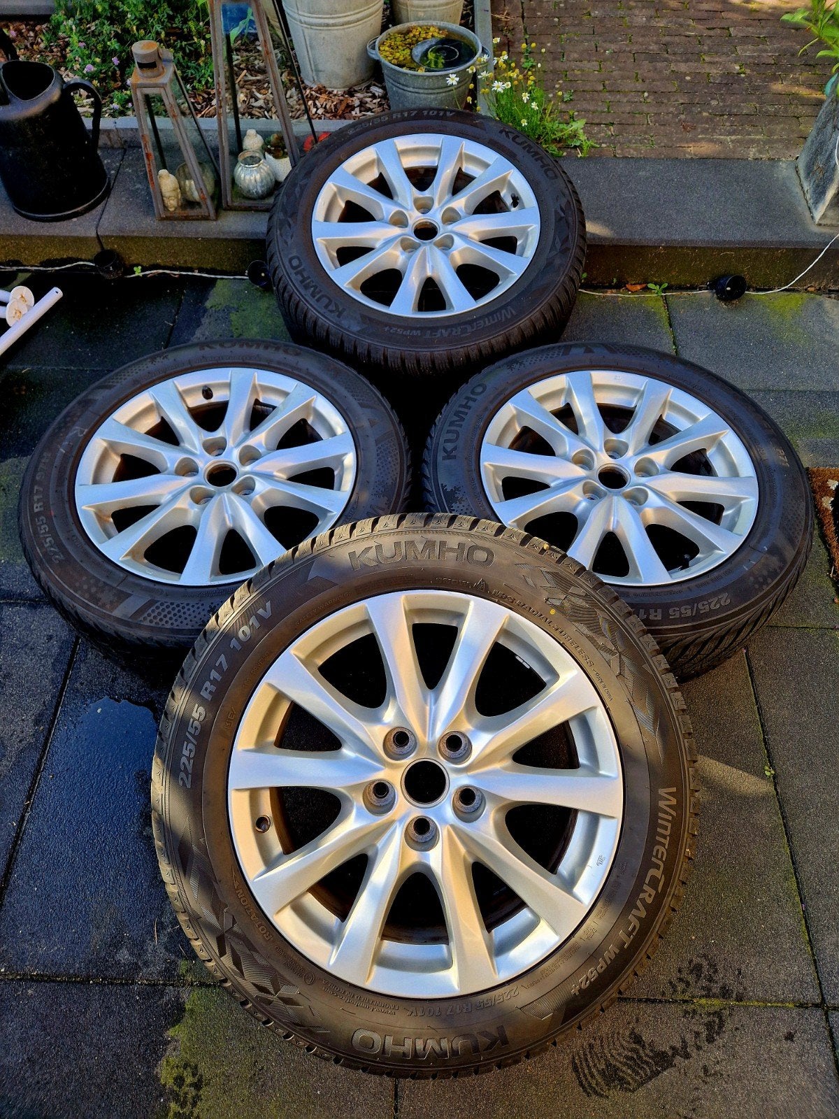 Kumho Winterbanden met Mazda 6 (2013) Velgen 225/55 R17, Auto-onderdelen, Ophalen, Gebruikt, Banden en Velgen, 17 inch