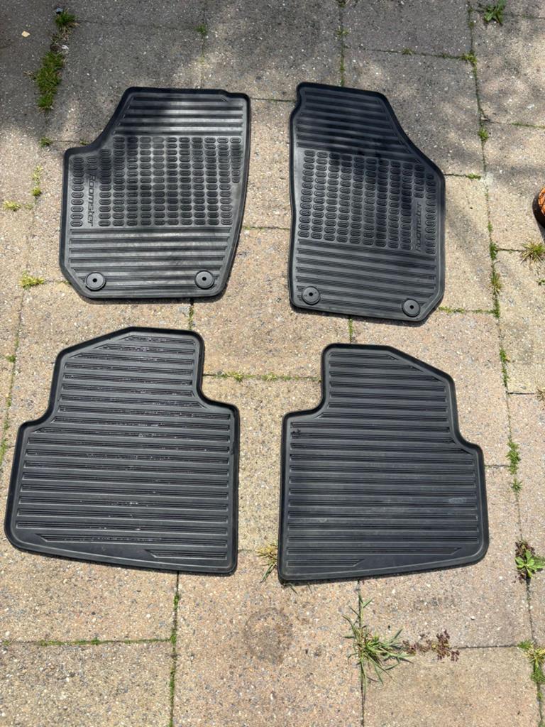 Auto matten complete set voor Skoda / VW golf 1, Ophalen of Verzenden, Gebruikt
