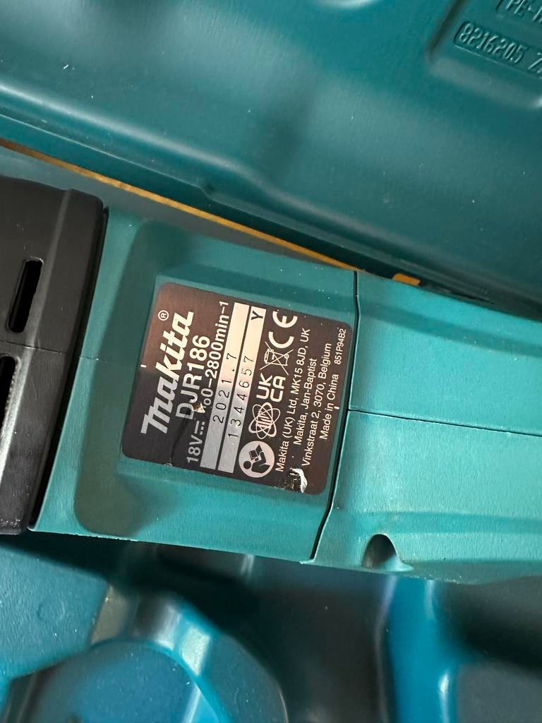 Makita DJR186 Reciprozaag 18V (body), Gebruikt, 70 mm of meer, Ophalen of Verzenden, Reciprozaag