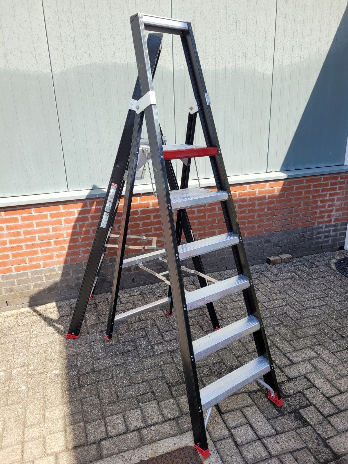 Altrex Dubbele Opstap Trap - Gebruikt, Goede Staat, Gebruikt, Trap, Ophalen of Verzenden, Opvouwbaar of Inschuifbaar