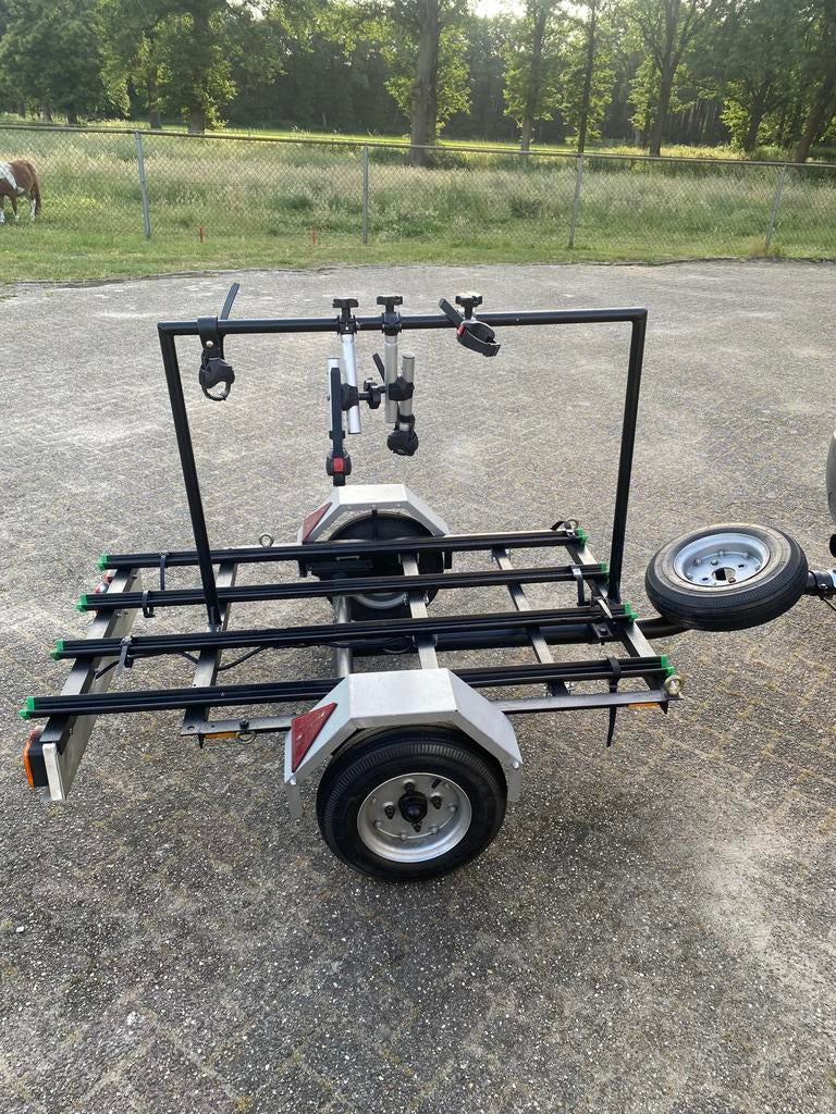 Te huur mijn fietsen aanhanger., Ophalen, Zo goed als nieuw, Overige typen, 80 kg of meer