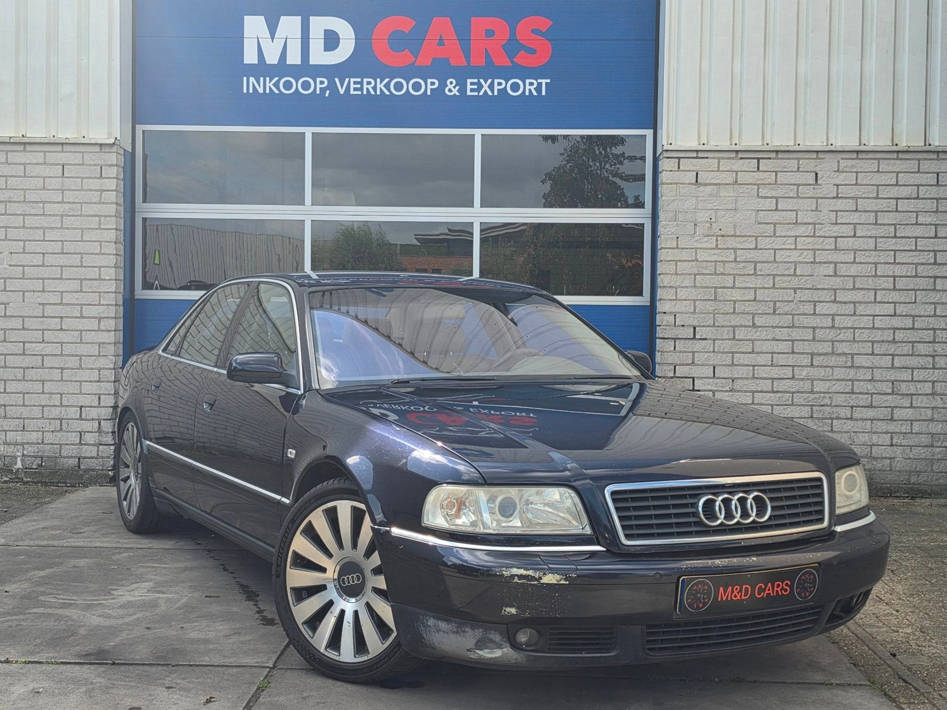 Audi A8 2.8 5V Exclusive AUTOMAAT/NAP/PDC/AIRCO/LEER, Gebruikt, Beige, Blauw, Bedrijf