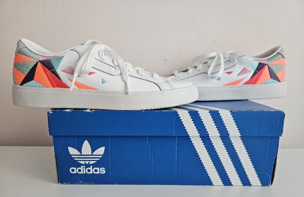 Nieuwe witte Adidas Sleek EG7876 sneakers maat 40 2/3, Kleding | Dames, Wit, Nike, Nieuw, Ophalen of Verzenden