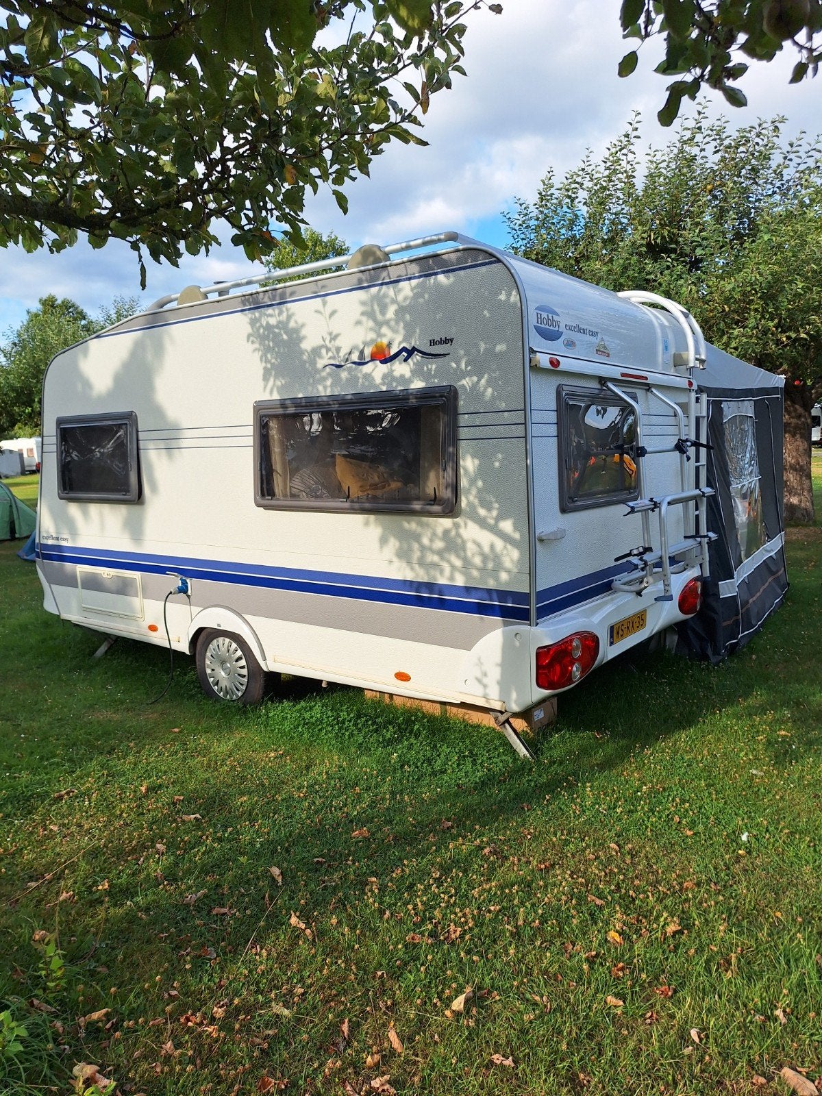 Hobby Excellent Easy 400 sf, nieuwe voortent, lichtgewicht, Hobby, Treinzit, Particulier, 4 tot 5 meter