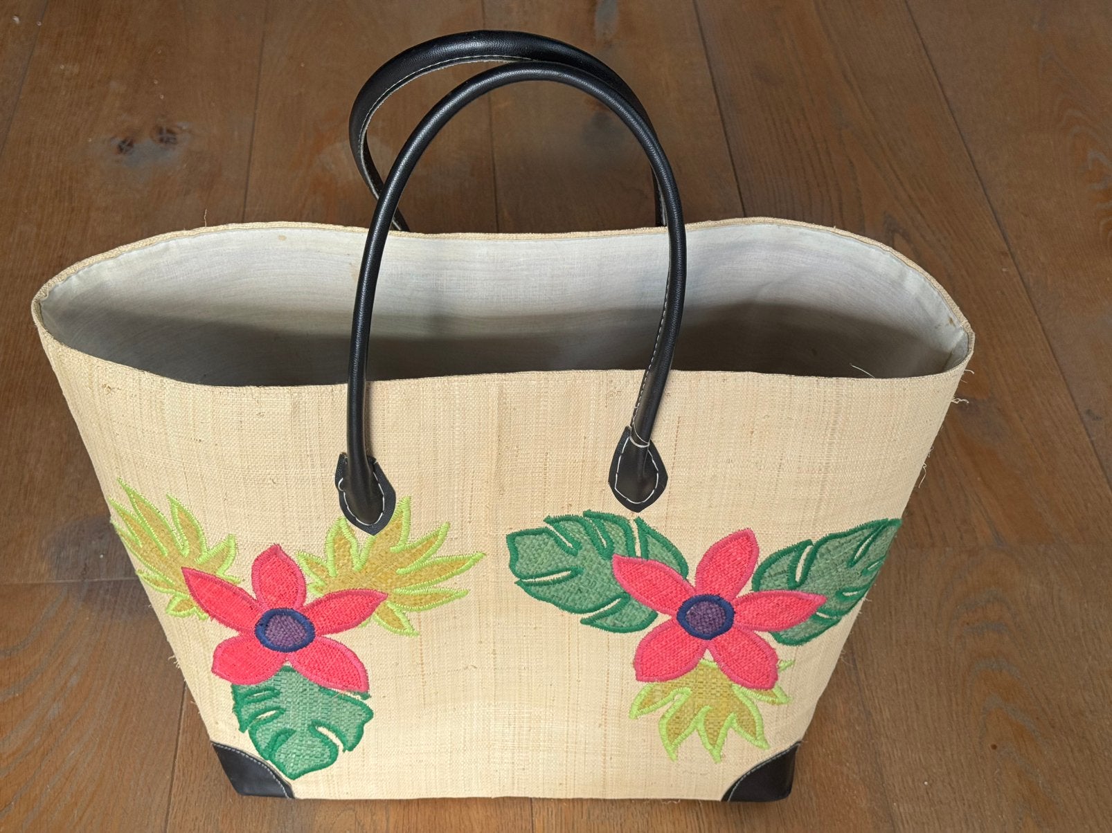 Prachtige rieten strandtas / shopper met geborduurde bloemen, Gebruikt, 20 tot 30 cm, Minder dan 40 cm, Minder dan 35 cm